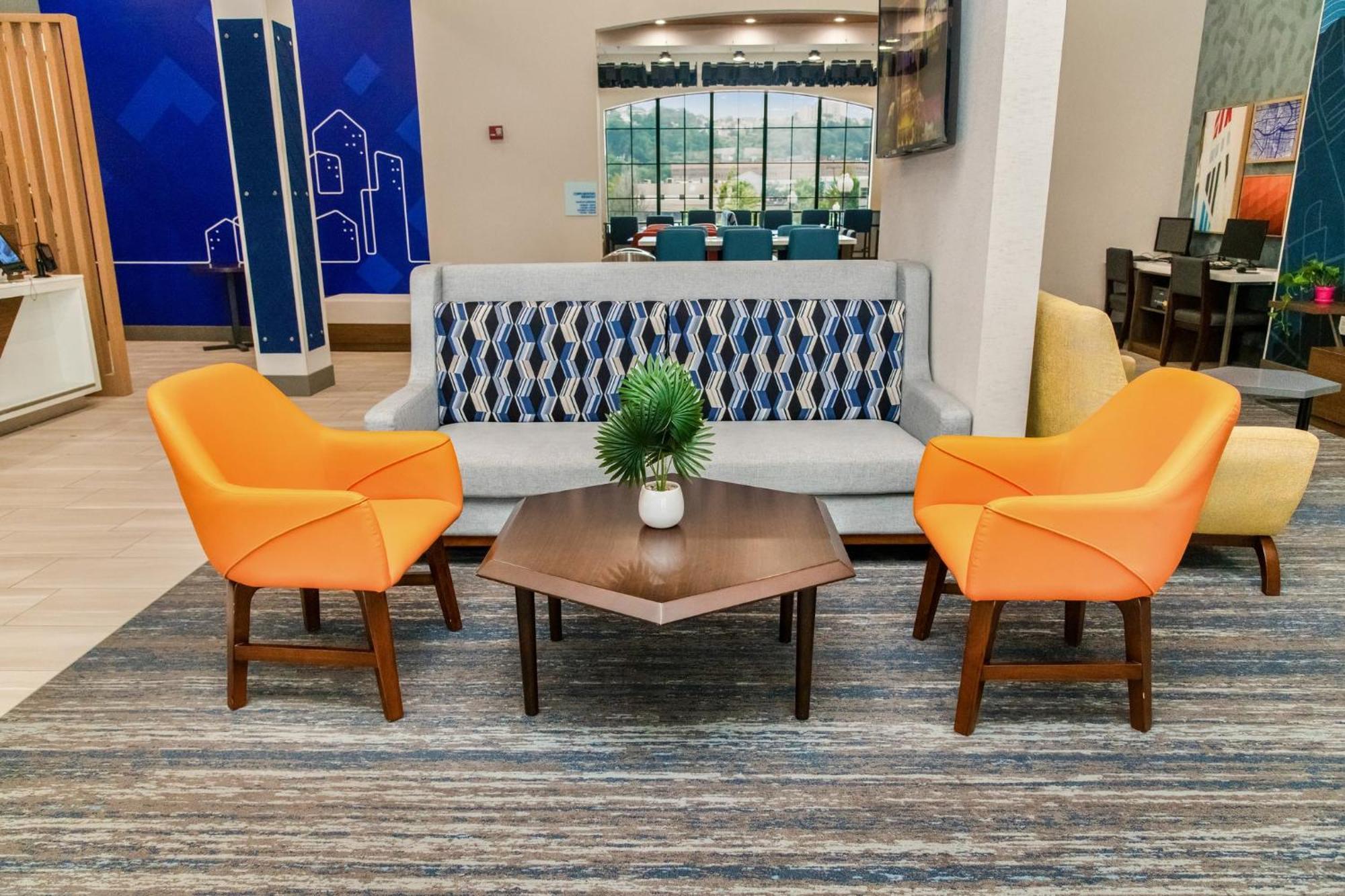 Express & Pittsburgh-south Side By Ihg
