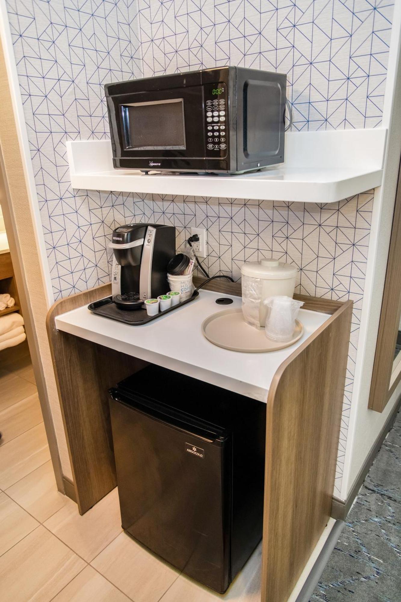 Express & Pittsburgh-south Side By Ihg 4*